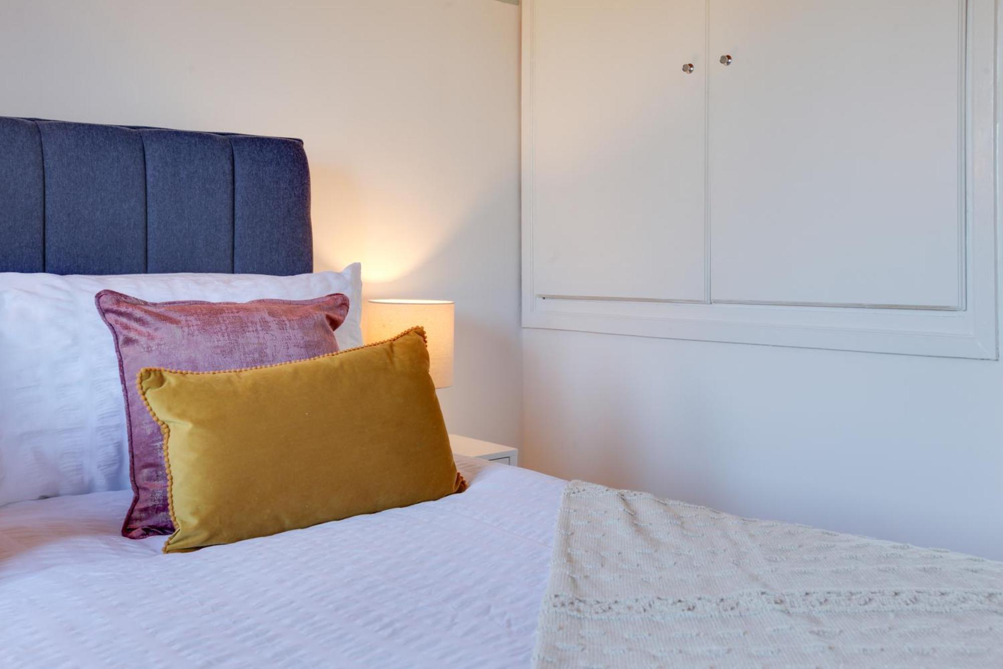 Cosy Two Bedroom House - Chelmsford - Free Parking And Wifi Luaran gambar
