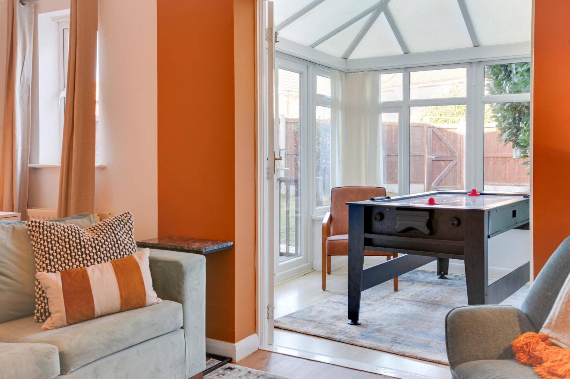 Cosy Two Bedroom House - Chelmsford - Free Parking And Wifi Luaran gambar