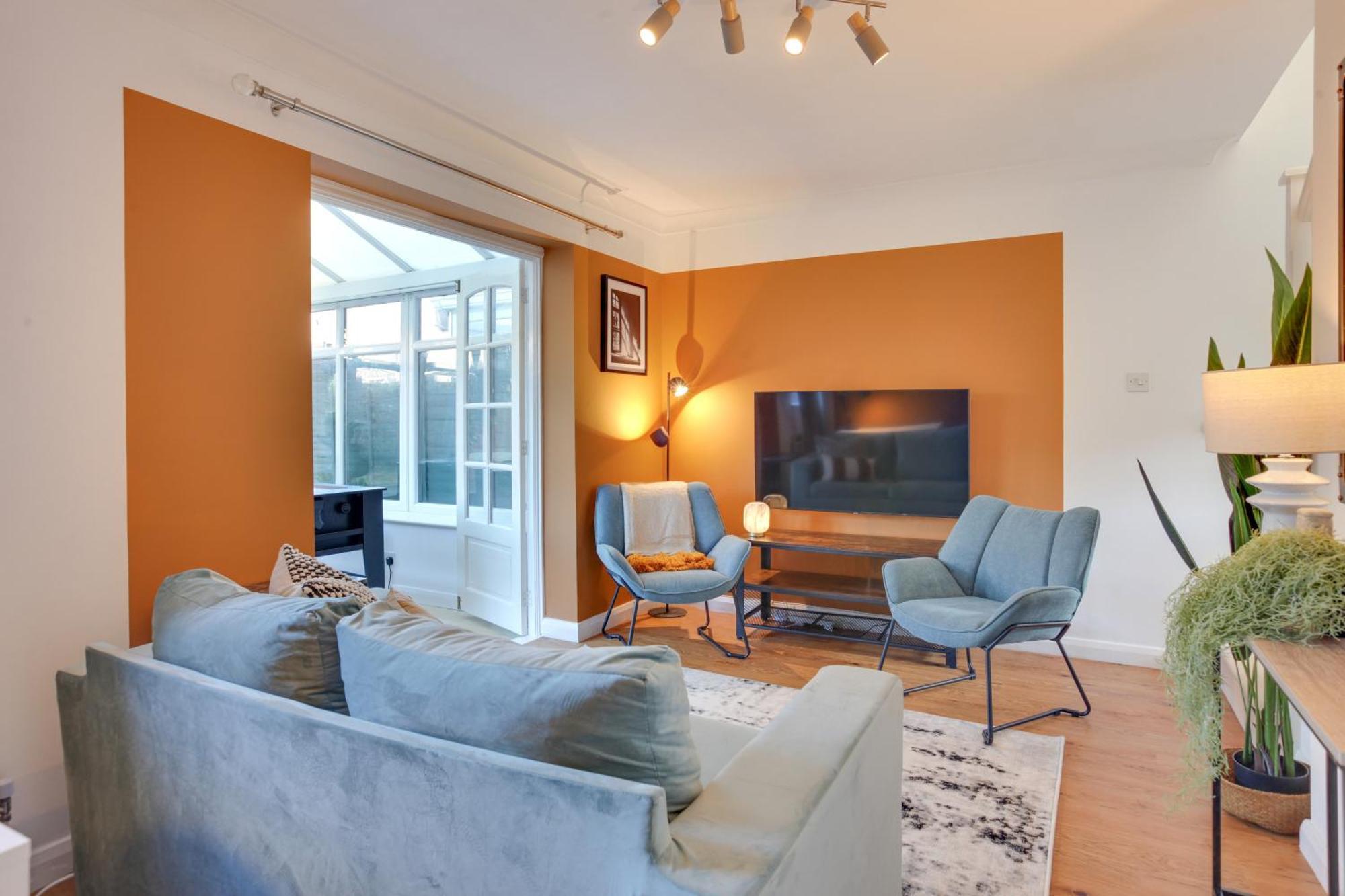 Cosy Two Bedroom House - Chelmsford - Free Parking And Wifi Luaran gambar