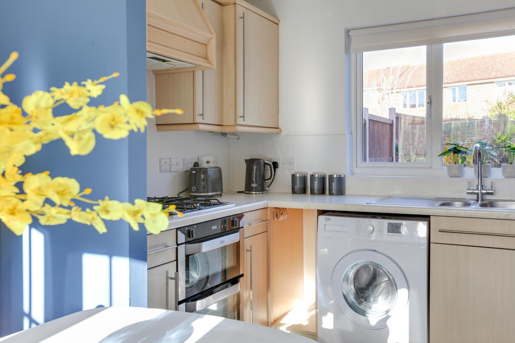 Cosy Two Bedroom House - Chelmsford - Free Parking And Wifi Luaran gambar